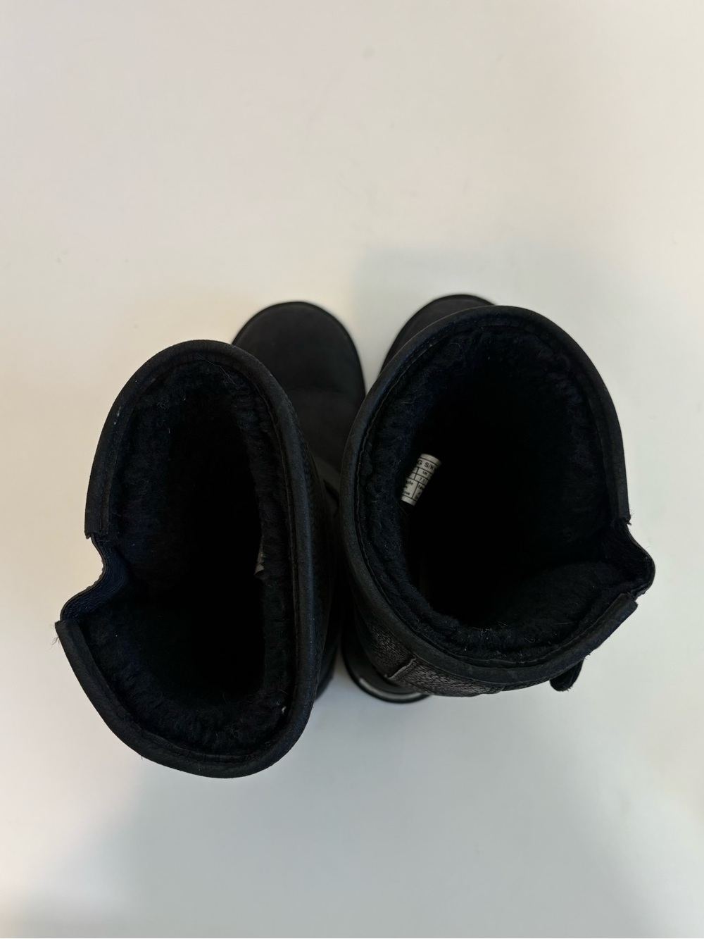 UGG-Sutter Moto Buckle Shearling Boot Women's Size 9 Black 1005374 - Picture 10 of 12